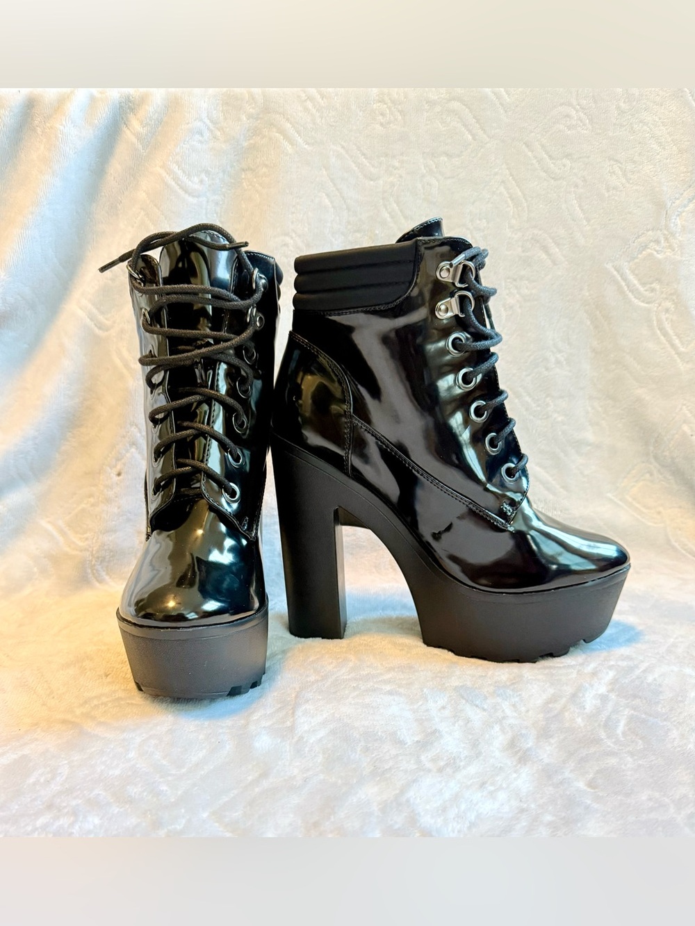 Fashion Nova Black Patent Platform Lace-Up Ankle Boots